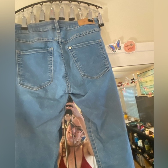 & Denim Jeans - Picture 14 of 17